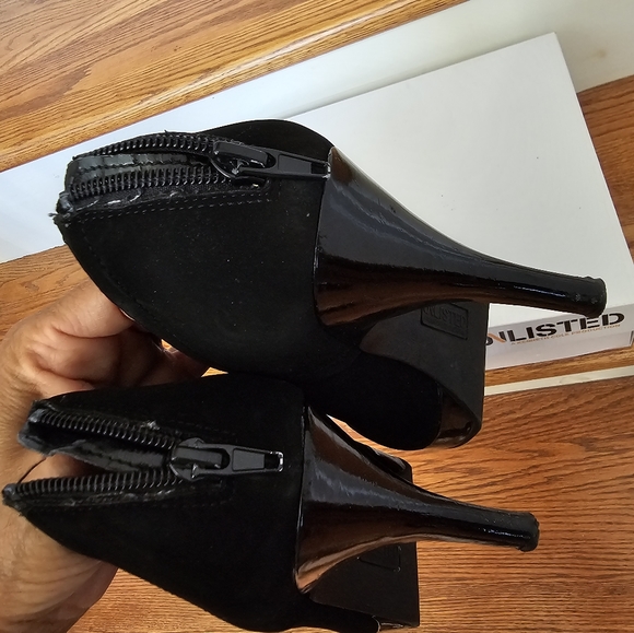 Womens Low Cut Boots by Kenneth Cole-Unlisted; Black Suede, Size: 8.5 M - Picture 4 of 10